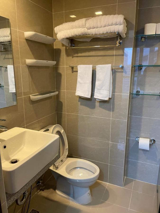 1 Bedroom Condo Uptown Parksuites Bgc, High Floor, Morning Sun Manila Exterior photo